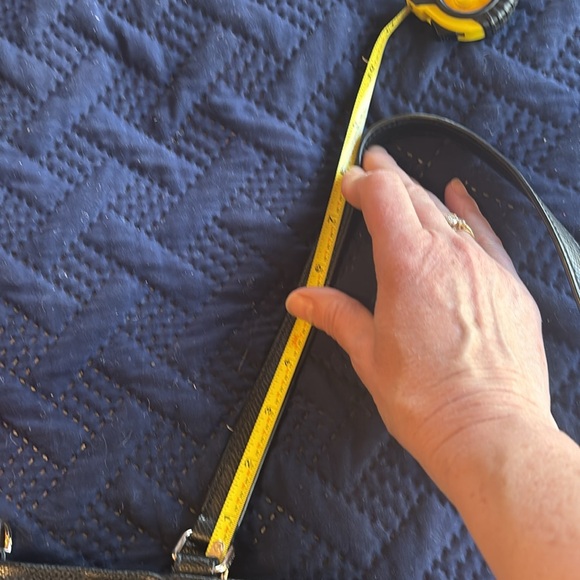 Beautiful brown on brown Coach satchel purse - Picture 14 of 14